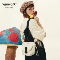 在飛比找蝦皮購物優惠-玖玖好物｜VANWALK春日少女皺皺單肩包 可愛白