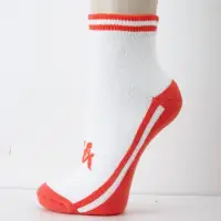 在飛比找momo購物網優惠-【KAPPA】時尚女休閒運動踝襪(海棠紅SF62-S304-