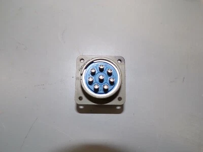 Amphenol MS3102A22-23S Circular Connector New e24