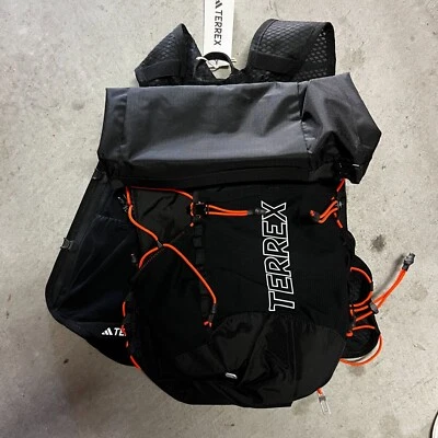 Adidas Terrex Speed Hiking Backpack 15 L Black Orange Technical IN4656 $180