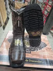 Square Toe Boot Steel Toe Cocodrilo PRINT Great Boot For Work N Going Out