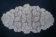 Vintage Needle Lace Handmade Linen Tablecloth Oval 33x18" Table Runner