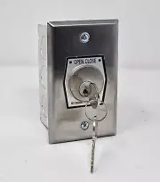 MMTC - HBFX Exterior Open-Close Key Switch Gang Back Box Flush Mount