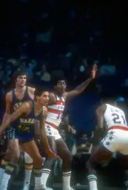 Leonard Gray Washington Bullets fights for position with Rick Barr- Old Photo