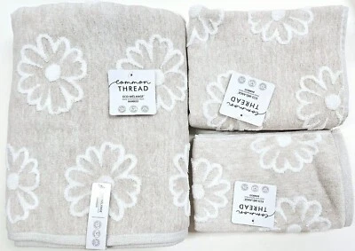 NEW COMMON THREAD BEIGE TAN,WHITE DAISY COTTON,BAMBOO BATH,HAND,FINGER TIP TOWEL