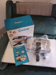 CucinaPro Cucina Pro PIZZELLE Maker Baker 220-05P Never Used