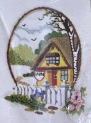 Vtg JIFFY STITCHERY KIT Country Inn Sunset Designs Bed and Breakfast Decor NOS