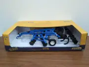 Ertl 1/16 New Holland ST770 Ecolo-Tiger Disc Ripper Tillage Cultivator