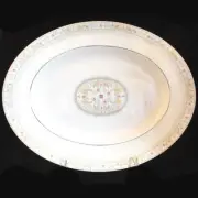 WEDGWOOD GRIFFONS #4587 Oval Platter 14.2" Bone China NEW NEVER USED England