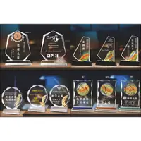 在飛比找蝦皮商城精選優惠-精緻水晶獎牌(3100) (3)   獎坐 獎座 水晶 琉璃