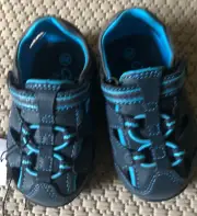 Sandals Cookie Monster infants size 6 wide new man made materials straps closure
