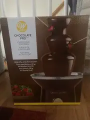 WILTON Chocolate Pro Chocolate Fountain Fondue Set BRAND NEW