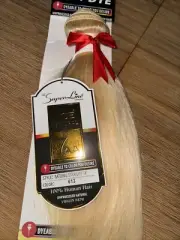 SuperLine Ace Natural Straight 7AA+ HH 14” Color 613 Sew In. Dyeable
