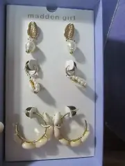 NEW/box unworn MADDEN GIRL set/3 sea shell & 1 1/2" hoop pierced earrings $30