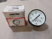 Ametek USG 0-30 Psi Gauge 2.5" W/ 1/2" FITTING NOS