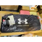 全新未拆封UNDER ARMOUR 旅行包 星裕國際公司貨，原價1580元，特價999元