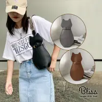 在飛比找momo購物網優惠-【Bliss BKK】萌貓咪軟皮革斜跨胸包 俏皮可愛 小廢包