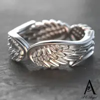 在飛比找momo購物網優惠-【ANGEL】天使之翼翅膀泰銀歐美復古戒指(銀色尺寸可選)