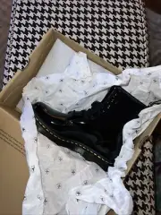Dr. Martens 1460 Women's Patent Leather Lace-Up Boot, Size 7, Black, 11821011