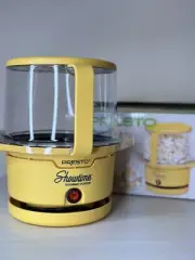 Popcorn Maker Showtime Gourmet Popper - BRAND New!