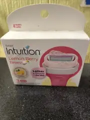 New Intuition Lemon Berry Breeze Totally 3 Cartridges Lather And Shave Schick