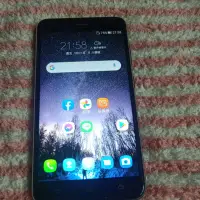 在飛比找蝦皮購物優惠- Asus Zenfone 3 ze552kl Z012DA