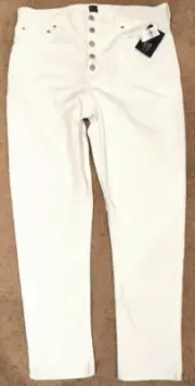 Gap Women's Size 18 button fly white Denim Jeans New