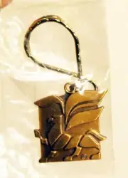 Vtg WestPoint Pepperell charm, pendant, new