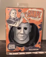 Fright Rags The Shape Collectible Mini Mask Halloween Michael Myers 2024 Compass