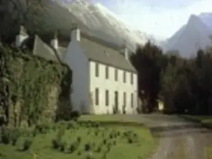 巴拉胡利什飯店The Ballachulish Hotel