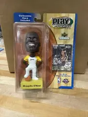 2001 UD PlayMakers All-Star Warm Up Edition Shaquille O'Neal Bobble Head. Box 89