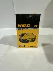 DeWalt 18V XR 8.0Ah Lithium-Ion Battery DCB188. Brand new AUS