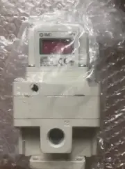 New SMC Solenoid Valve ITV3050-042CL5