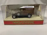 Matchbox Models Of Yesteryear #Y19 - 1929 Morris Cowley Van 1:39 Diecast