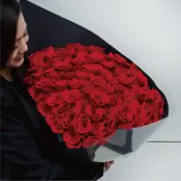 在飛比找momo購物網優惠-【CNFlower 西恩】最奢華的浪漫 99朵純紅玫瑰 花束
