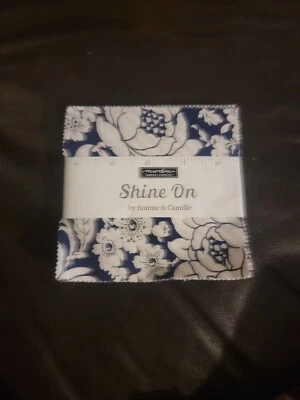 Moda Fabrics Supplies By Bonnie & Camille Shine On 5" Squares Layer Cake