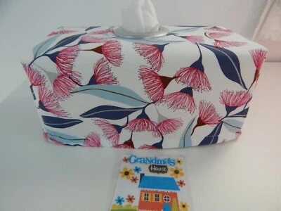 Tissue Box Cover Gum Blossoms With Circle Opening