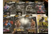 Hot Wheels Batman vs Superman 2015 Complete Set of 8 WITH CHASE Wonder Woman DC Dark Knight