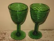 Pair of 2 Hand Blown Twist Green Stemmed Wine Glass Drinking Goblet Barware