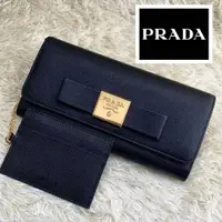 在飛比找蝦皮購物優惠-PRADA 錢包 識別證套 Saffiano皮革 金 mer