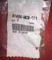 Honda VFR800 02-09 Fuel Return Hose Pipe Clamp D=10.5 Genuine 91406-MCW-D01
