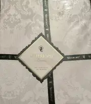 NIP Waterford Linens Belvedere Damask Oval Tablecloth, White, 60" X 84"