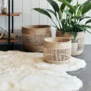 Silky Soft Faux Fur Rug • 3’3” x 4’7” • White/Ivory • Fluffy • Made in France