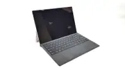 Microsoft Surface Pro 4 1724 12.3" Qhd I7-6650U 16GB 256GB SSD W10 Tablet