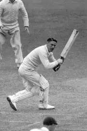 Worcestershires Roly Jenkins batting 1947 Old Cricket Photo
