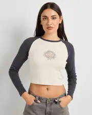 [Billabong] Billabong Women's Bring The Sun Raglan Long Sleeve T-Shirt in Whitecap Size 10 10 Whitecap