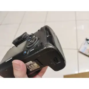 機身含手把售價13500-尚有存貨-canon eos 6d 全片幅數位相機，全幅機