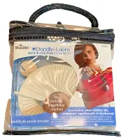 Bucilla Doodle-Loom Tool Kit #43803 Pompom Maker New