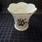 LENOX HOLDAY VASE WINTER GREETINGS 24 KARAT TRIM by CATHERINE Mc CHUNG 3.5”