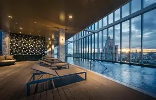 素坤逸路的2臥室公寓 - 65平方公尺/2間專用衛浴Park24 Luxury 2BR Sulhumvit 24 BTS Phorm Phong EM